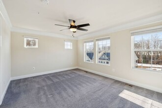 11381 Tolkien Ave in White Plains, MD - Building Photo - Building Photo