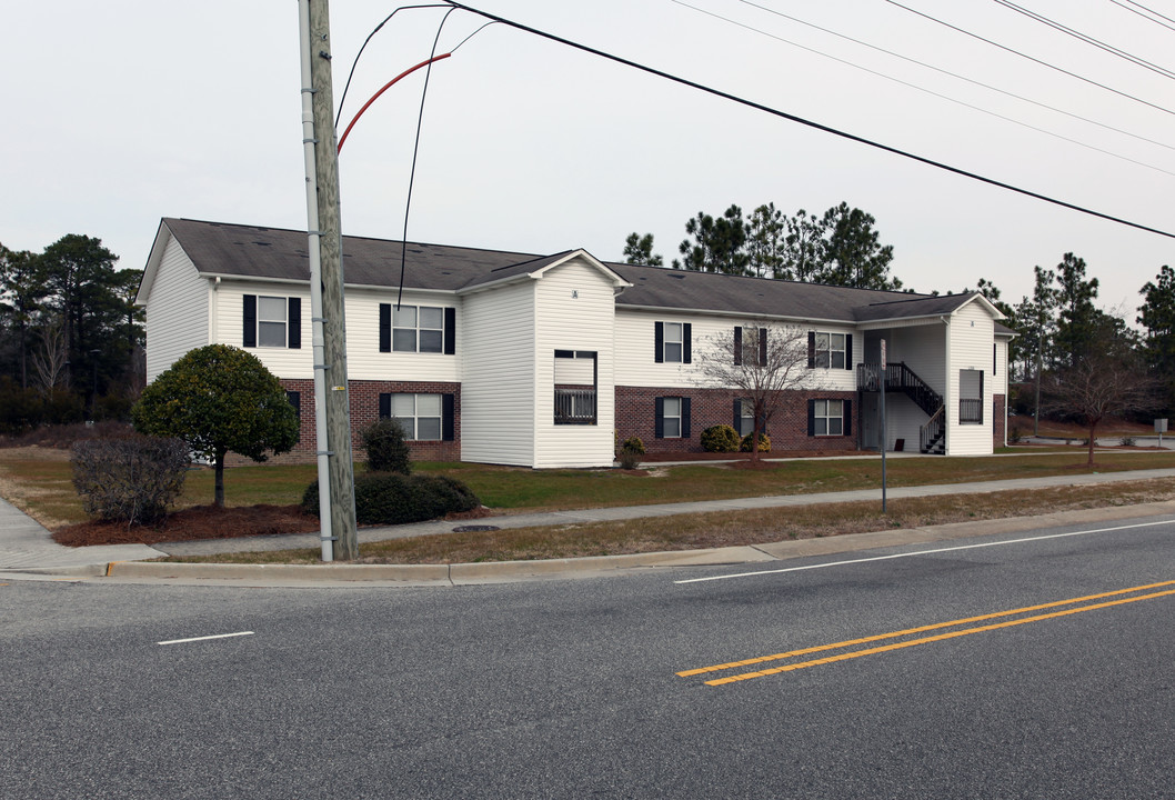 Wellington Place Apartments in Wilmington, NC - Building Photo