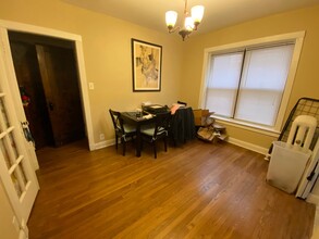 6516 N Glenwood Ave in Chicago, IL - Building Photo - Building Photo