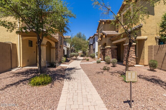 2466 E Boston St in Gilbert, AZ - Building Photo - Building Photo