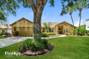13024 Baybrook Ln in Clermont, FL - Building Photo