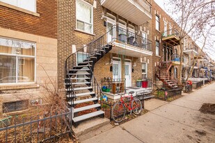 5587-5591 4E Av in Montréal, QC - Building Photo