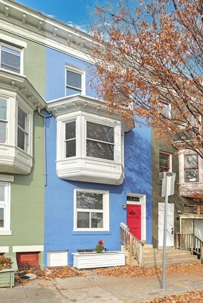 property at 603 W Market St