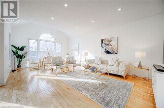 593 Woolgrass Ave in Waterloo, ON - Building Photo - Building Photo