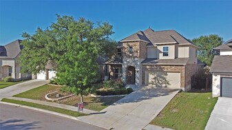 113 Groesbeck Ln in Leander, TX - Building Photo