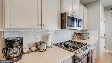 14489 Dolce Ln in Dale City, VA - Building Photo - Building Photo