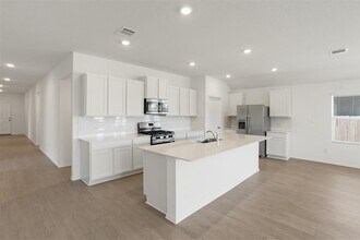 2240 Devine Lake Bnd in Leander, TX - Building Photo - Building Photo