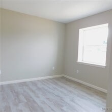 413 S Main St in North Syracuse, NY - Building Photo - Building Photo