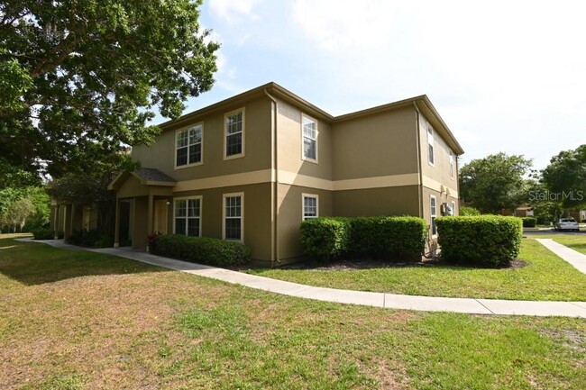 property at 5904 Willow Ridge Dr