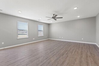 8001 Driftwood Lp in Richmond, KY - Building Photo - Building Photo