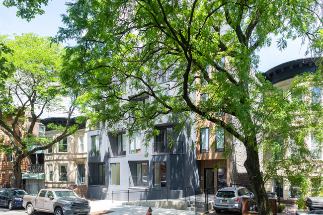 The Alcove Residences in Brooklyn, NY - Foto de edificio - Building Photo