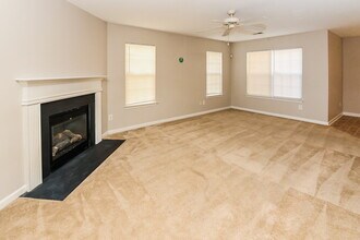 5913 Brookfield Pointe Dr in Charlotte, NC - Building Photo - Building Photo