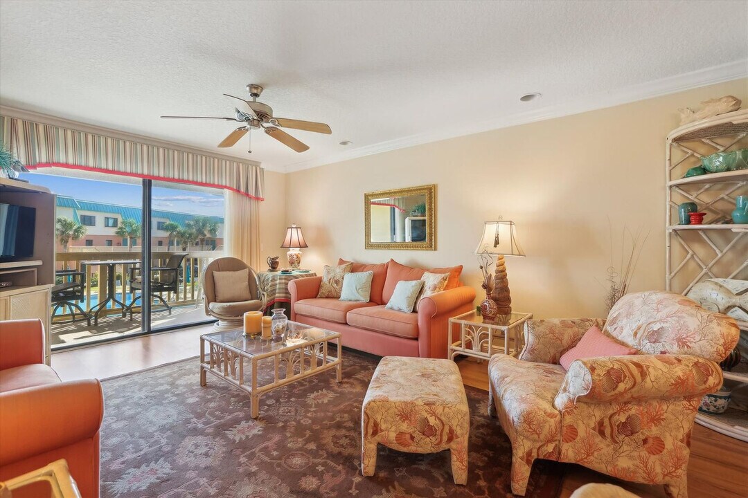6100 A1A S in St. Augustine, FL - Building Photo