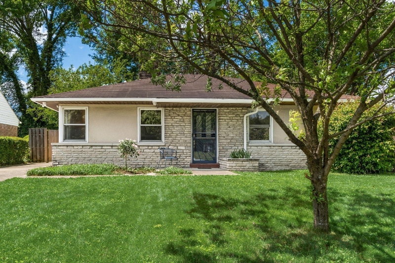 59 N Ashburton Rd in Columbus, OH - Foto de edificio