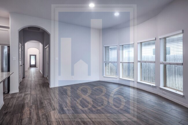 308 Lacey Oak Lp in San Marcos, TX - Building Photo - Building Photo