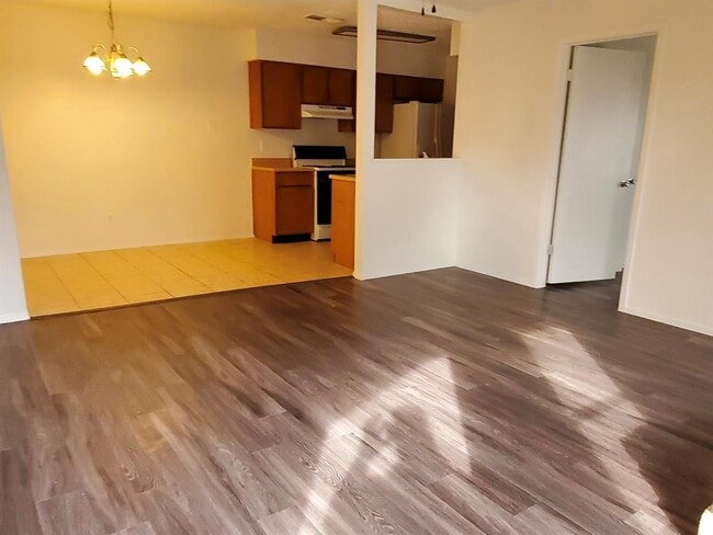 1109 Hyridge St in Round Rock, TX - Building Photo - Building Photo