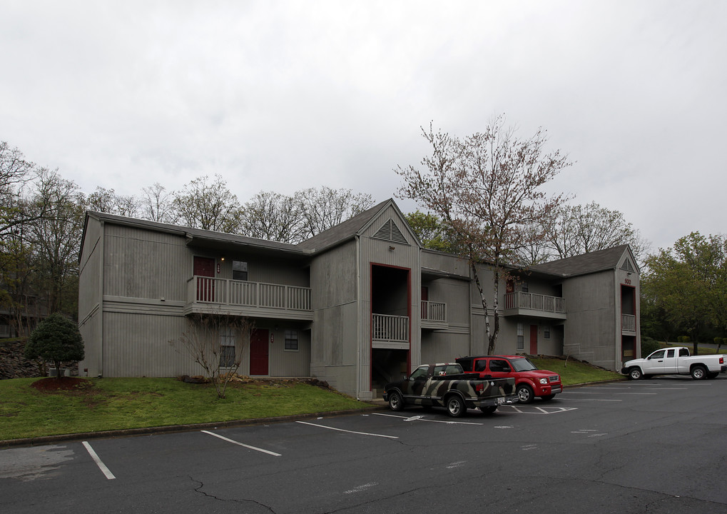 Country Club Apartments in North Little Rock, AR - Building Photo