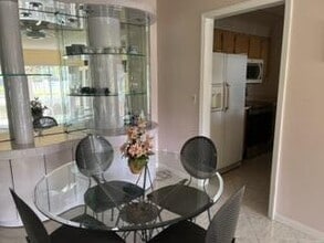 13771 Oneida Dr-Unit -E1 in Delray Beach, FL - Building Photo - Building Photo