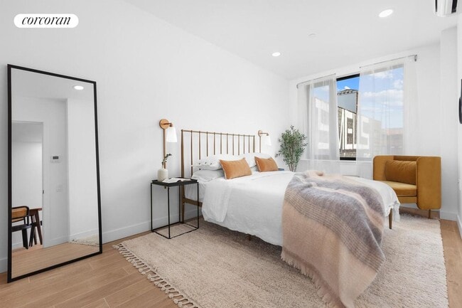 912 Broadway in Brooklyn, NY - Building Photo - Building Photo