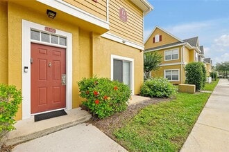 2618 Lodi Cir in Kissimmee, FL - Foto de edificio - Building Photo