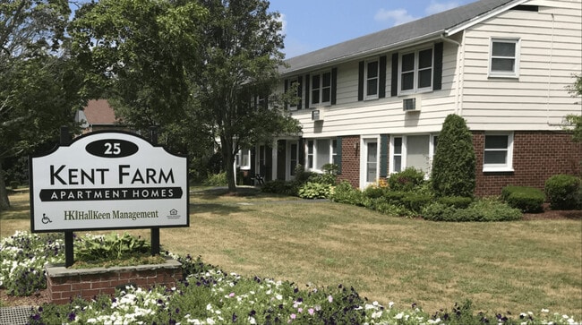 Kent Farm Apartments in East Providence, RI - Building Photo - Building Photo