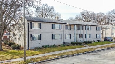 Lahser & Six Apartments in Detroit, MI - Building Photo - Building Photo