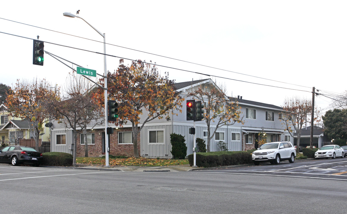 1390 Monroe St in Santa Clara, CA - Building Photo