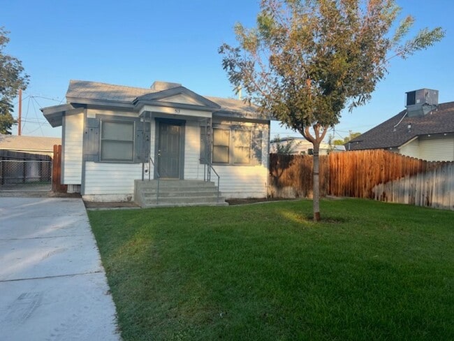 property at 513 Cypress St