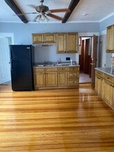 121 Wood St in New Bedford, MA - Building Photo - Building Photo