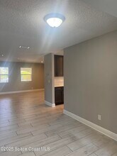 304 Orange St in Melbourne Beach, FL - Building Photo - Building Photo