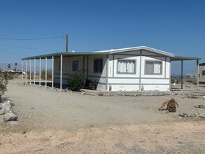2606 Sea Manor Ave in Salton City, CA - Building Photo - Building Photo