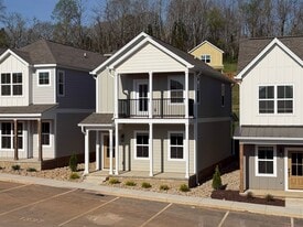 1337 Meridian St in Cookeville, TN - Building Photo