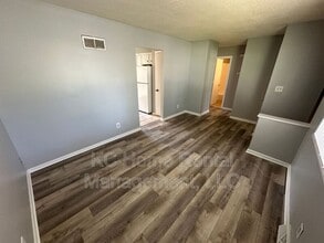 7233 Gilmore Ave in Kansas City, KS - Building Photo - Building Photo