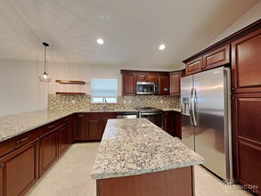 30441 Island Club Dr in Tavares, FL - Building Photo - Building Photo