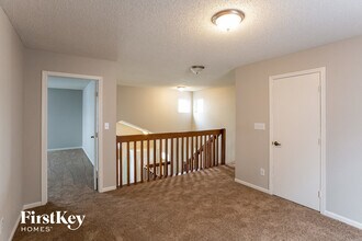 10320 Liverpool Way in Indianapolis, IN - Building Photo - Building Photo