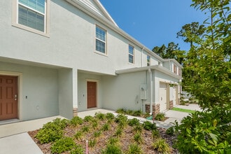 66 Grande Rd in Ormond Beach, FL - Building Photo - Building Photo