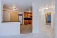 305 E 41st St photo'