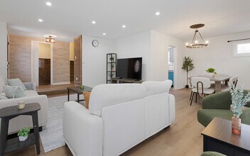 7618 Beckwith Rd in Morton Grove, IL - Foto de edificio - Building Photo