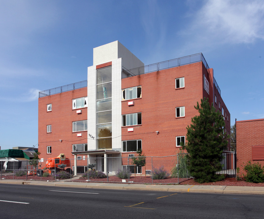 Fitz Apartments in Aurora, CO - Building Photo