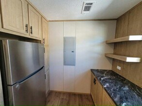 1400 Banana Rd in Lakeland, FL - Building Photo - Building Photo