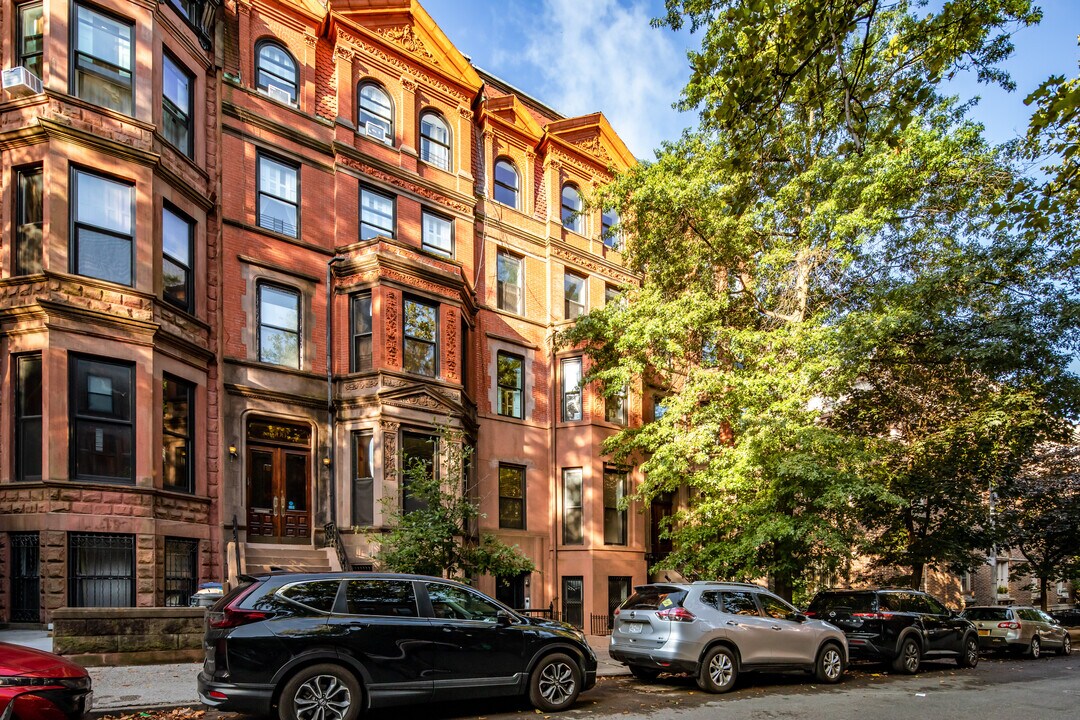 904 President St in Brooklyn, NY - Building Photo