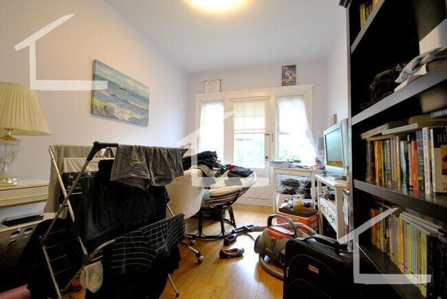 170 Winthrop Rd in Brookline, MA - Building Photo - Building Photo