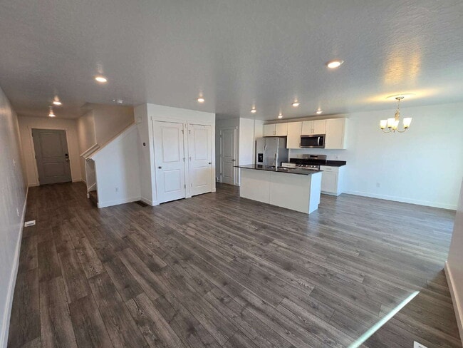 1188 E Pilot St in Saratoga Springs, UT - Building Photo - Building Photo