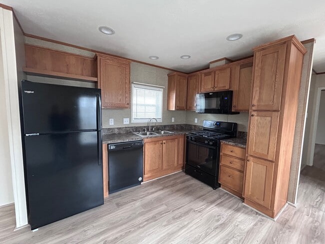 property at 6 Deer Run Pky