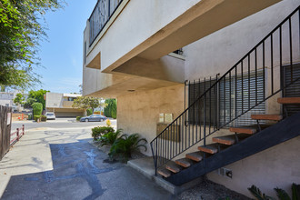 3623 Dunn Dr in Los Angeles, CA - Building Photo - Other