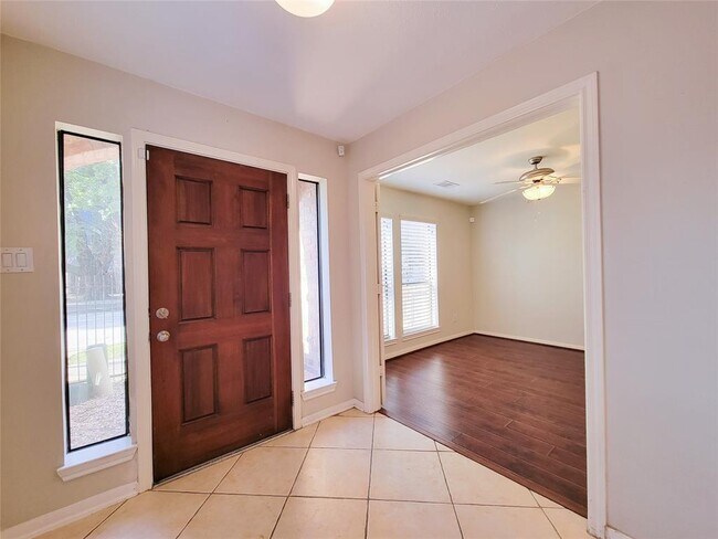 2717 La Branch St in Houston, TX - Building Photo - Building Photo