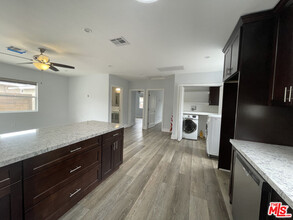4817 W 133rd St in Hawthorne, CA - Foto de edificio - Building Photo