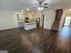 190 Hampton Cir in Mcdonough, GA - Building Photo - Building Photo