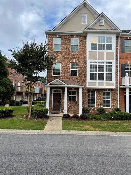 6127 Prestwood Dr in Duluth, GA - Building Photo