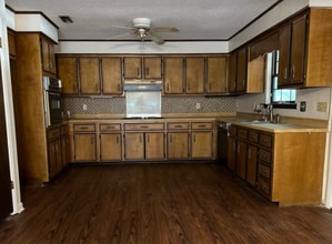 1203 Barack Obama Blvd in Valdosta, GA - Building Photo - Building Photo
